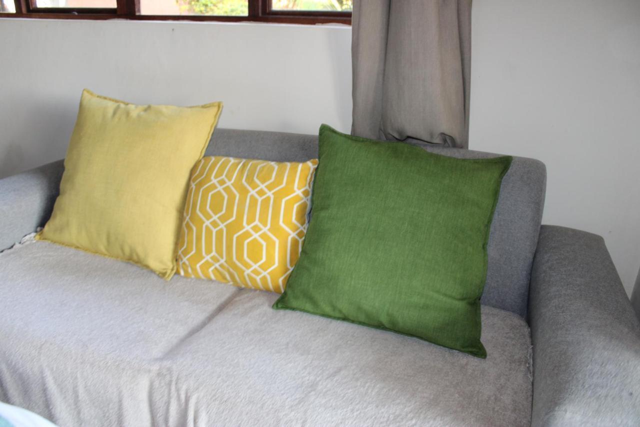 Patogeng Self Catering - Da Gama Dam view Villa White River Bagian luar foto